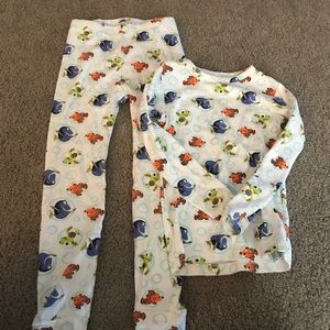 Gap 5T pjs Disney Nemo Dory